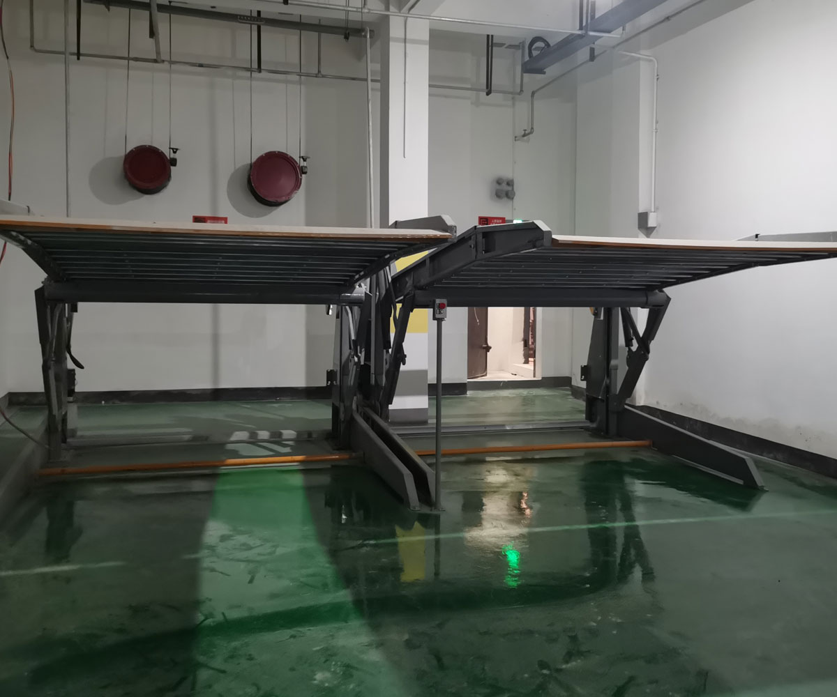 地下室四柱簡(jiǎn)易式機(jī)械式立體車庫